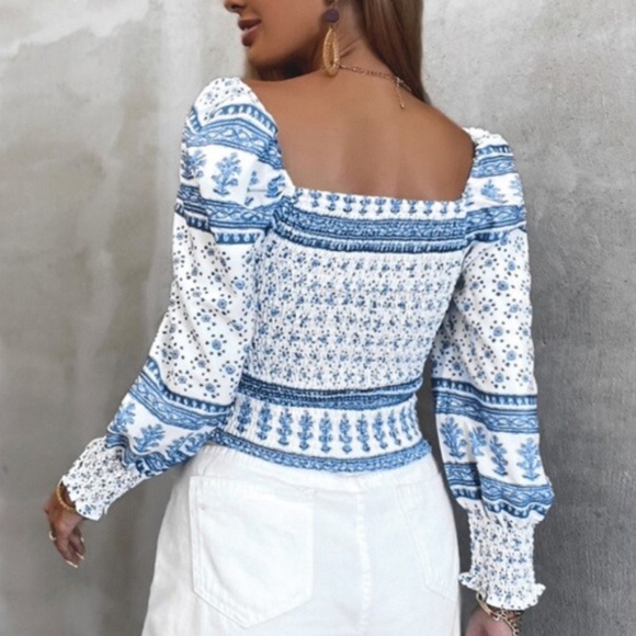 Boho Floral Puff Long Sleeve Crop Top - Picture 4 of 7